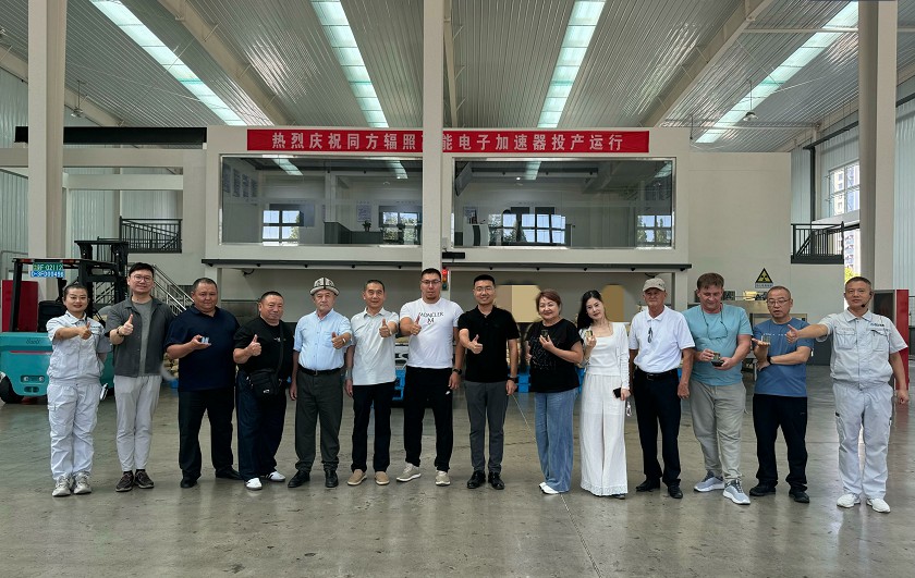 1760678439973421_a.jpg a.jpg